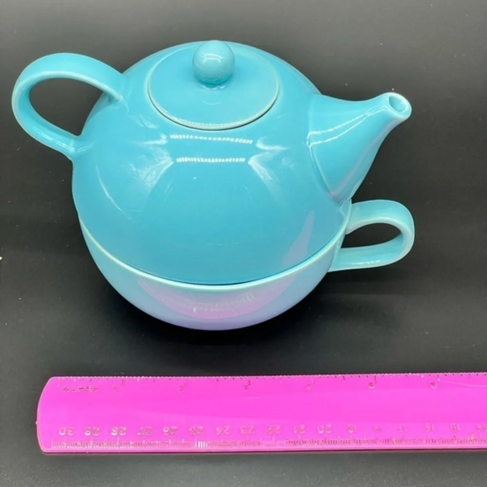 NWOT Blue Tea for one cup new in open box